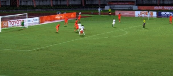 半场-U23国足1-1朝鲜U23 张玉宁头球破门吴曦献助攻毛伟杰染黄